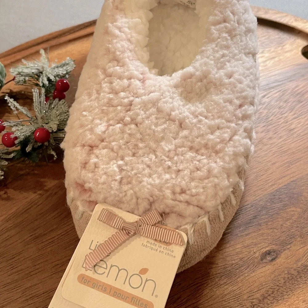 NWT Little Lemon Girls Apres Ski Bootie Slippers Pink 12-1 Non-Skid